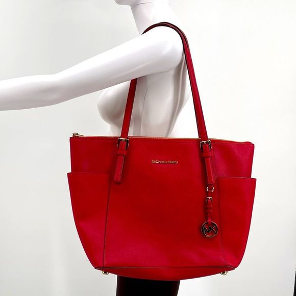 MICHAEL Michael Kors Handbags - Michael Kors EUC Red Jet Set Medium Sized Tote